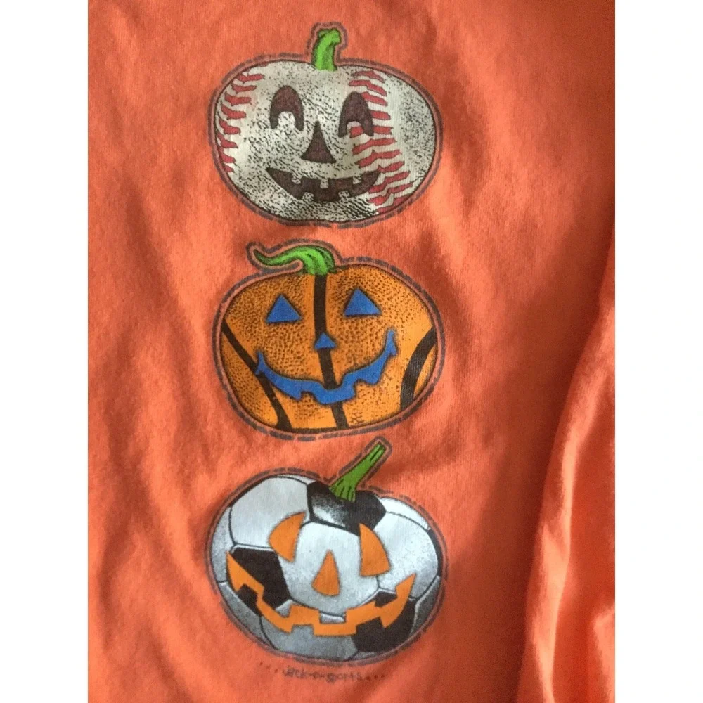 Mis Tee V-Us Halloween Sports Boys Size 5/6 LS Shirt (B8) 0030 - Picture 2 of 5